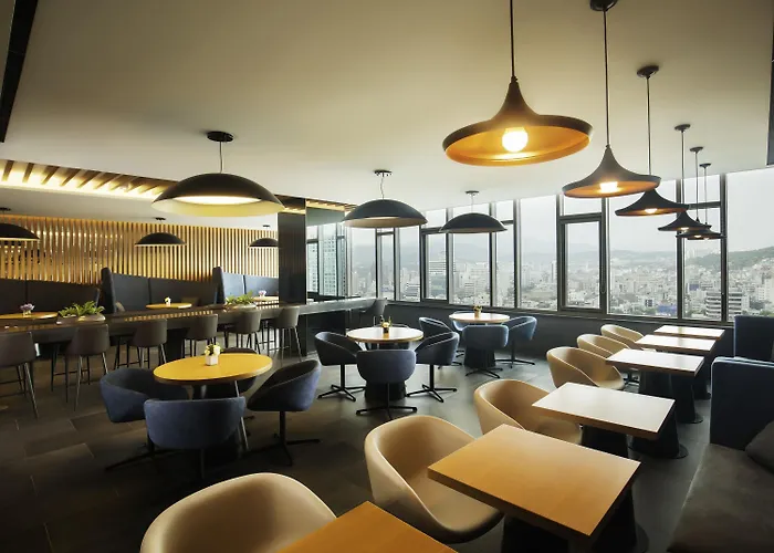 Novotel Ambassador Dongdaemun & Residences