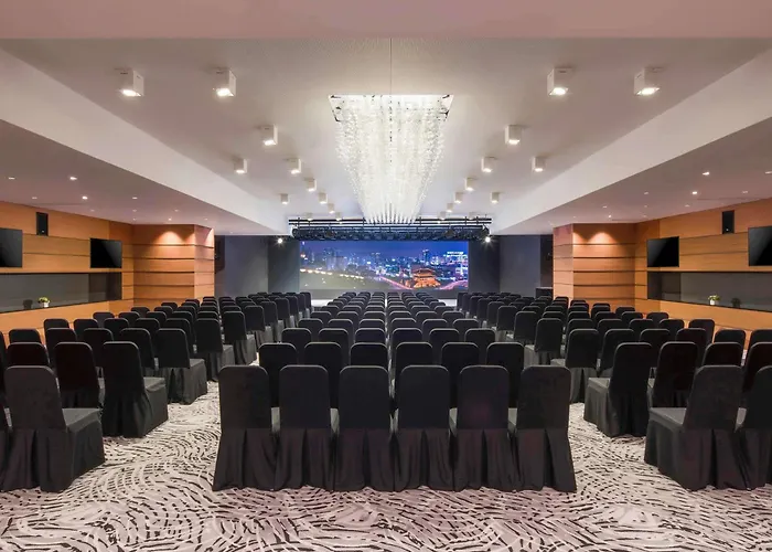 Novotel Ambassador Dongdaemun & Residences 5*