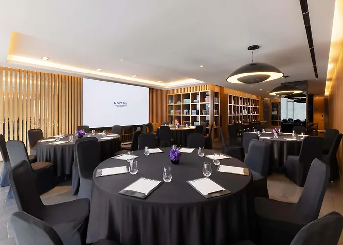 Novotel Ambassador Dongdaemun & Residences Hotel