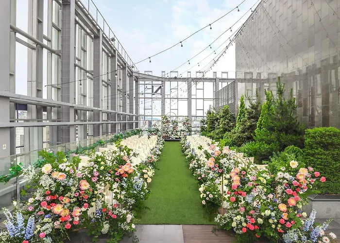 Novotel Ambassador Dongdaemun & Residences 5* Seoul
