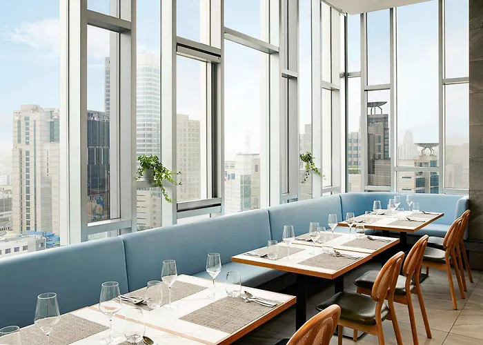 Novotel Ambassador Dongdaemun & Residences 5* Seoul